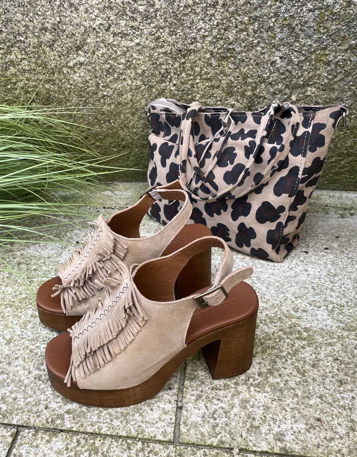 Sandalia Zueco Nemonic 2507 extra ligero vóley bambi piso Sioux beige arena - Imagen 4