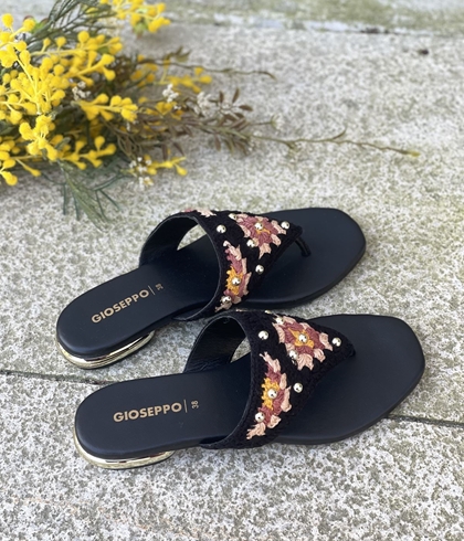 Sandalias de dedo CROCHET  Y TACHAS Gioseppo ISIOLO 78631 NEGRO - Imagen 2