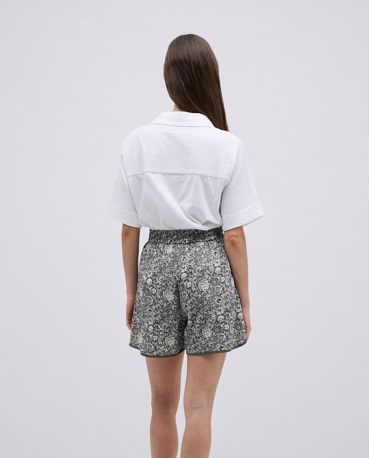 SHORTS FLUIDOS FLORAL CAQUI Ref. 42869 - Imagen 2