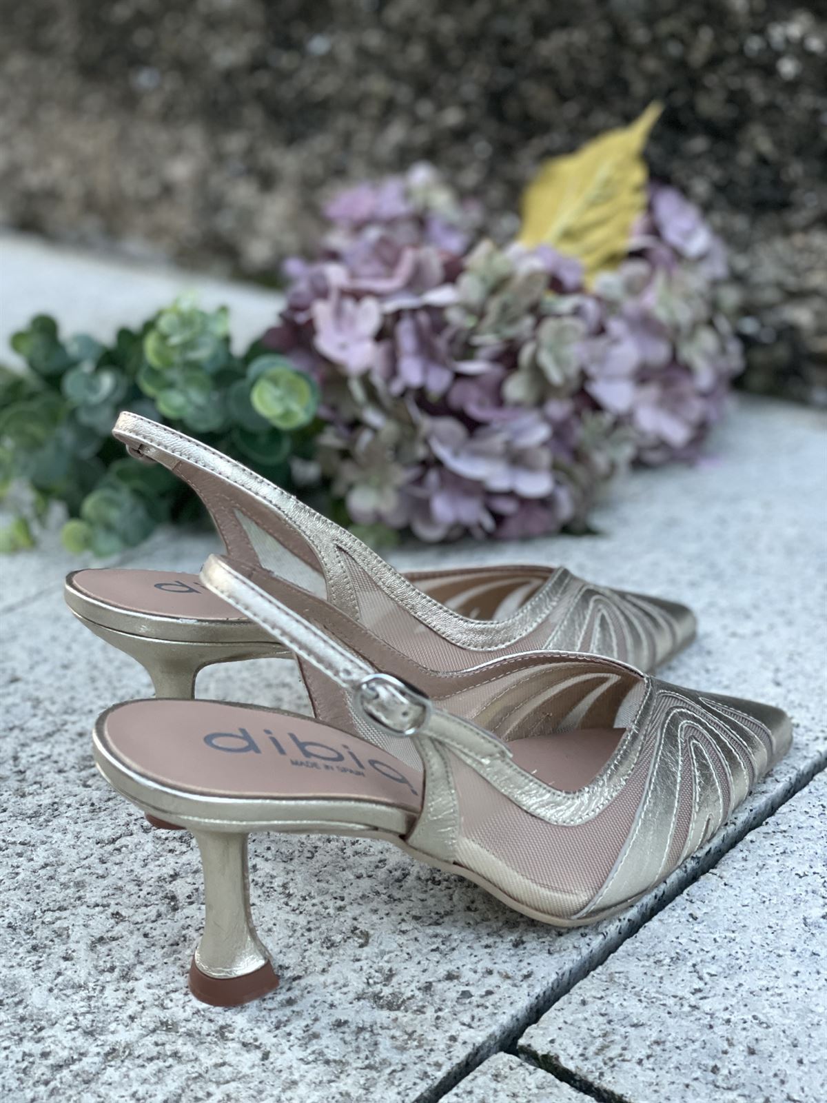 Stiletto tacón Dibia by Ezzio 56009 piel oro claro beig - Imagen 1