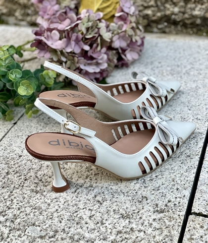 Stiletto tacón Dibia by Ezzio 56060 ante piel Color hielo - Imagen 2