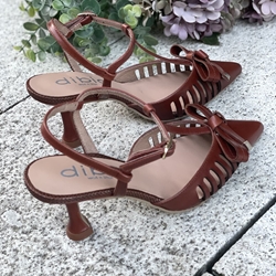 Stiletto tacón Dibia by Ezzio 56060 piel marrón - Imagen 1