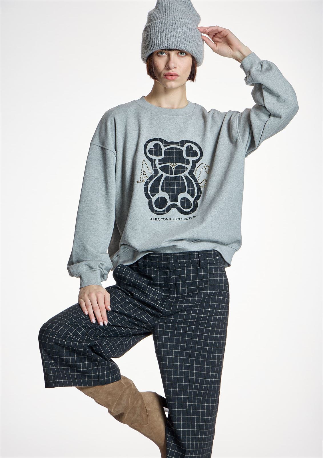 Sudadera Alba Conde 6805 print OSO GRIS - Imagen 1