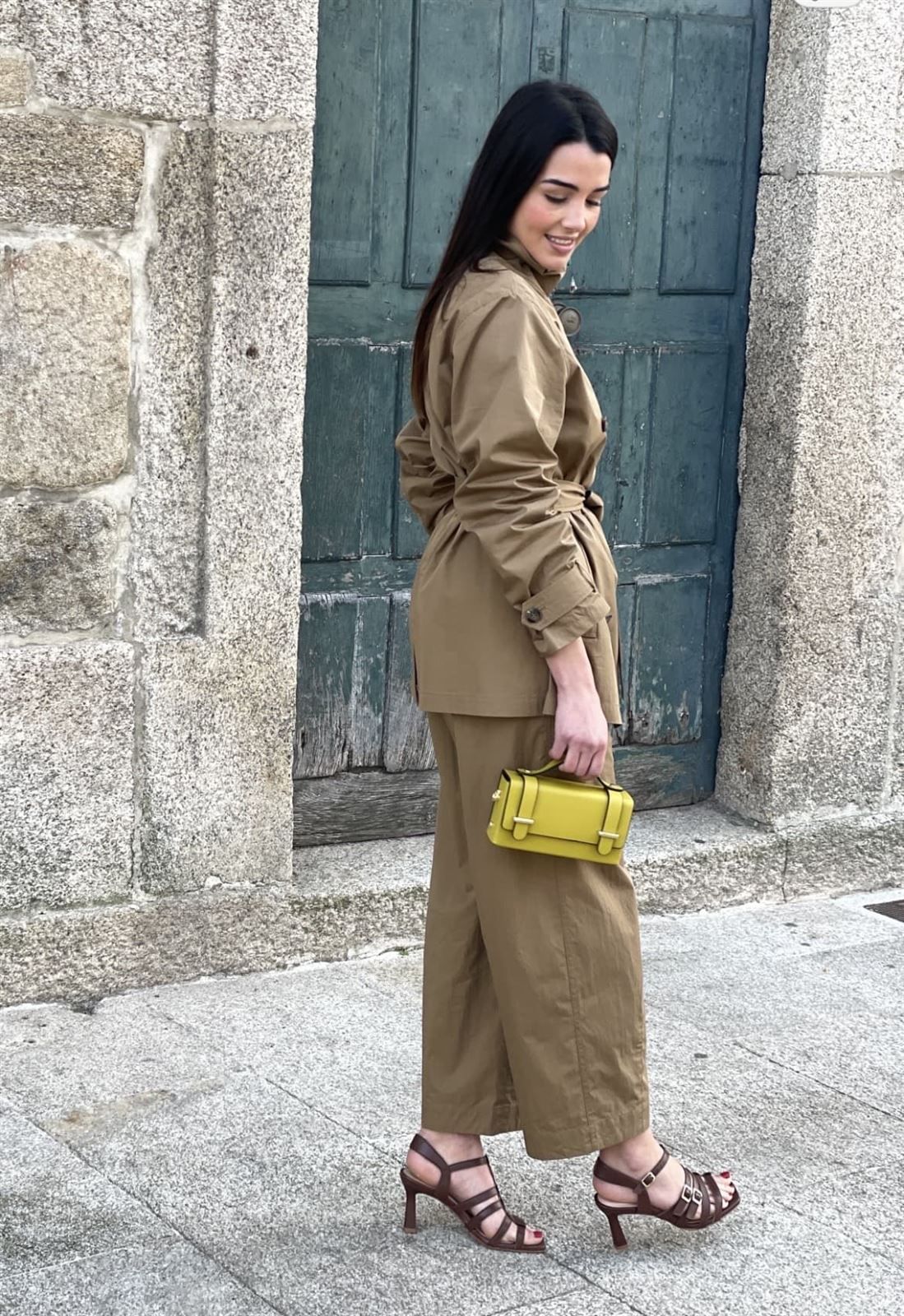 TRENCH ese O ese 304490-1080 BERGMAN Tostado. - Imagen 2