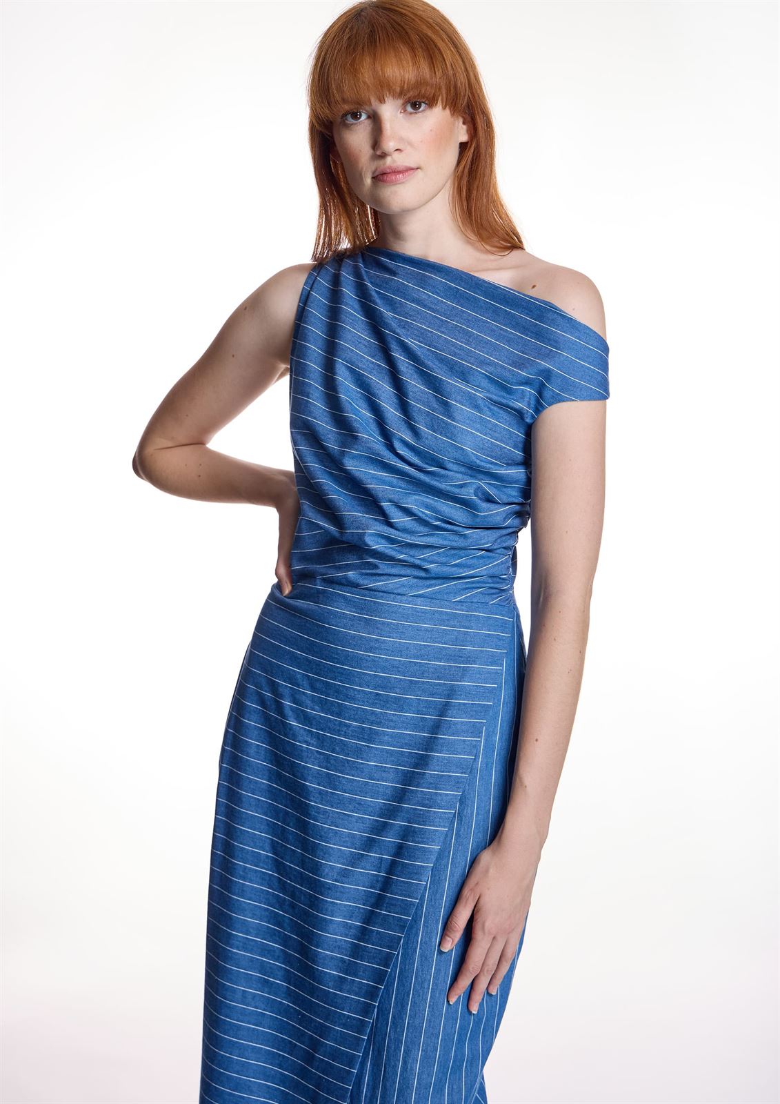 Vestido Alba Conde 1432 rayas azules - Imagen 4