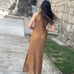 Vestido ARGGIDO 49500 punto crochet camel - Imagen 2