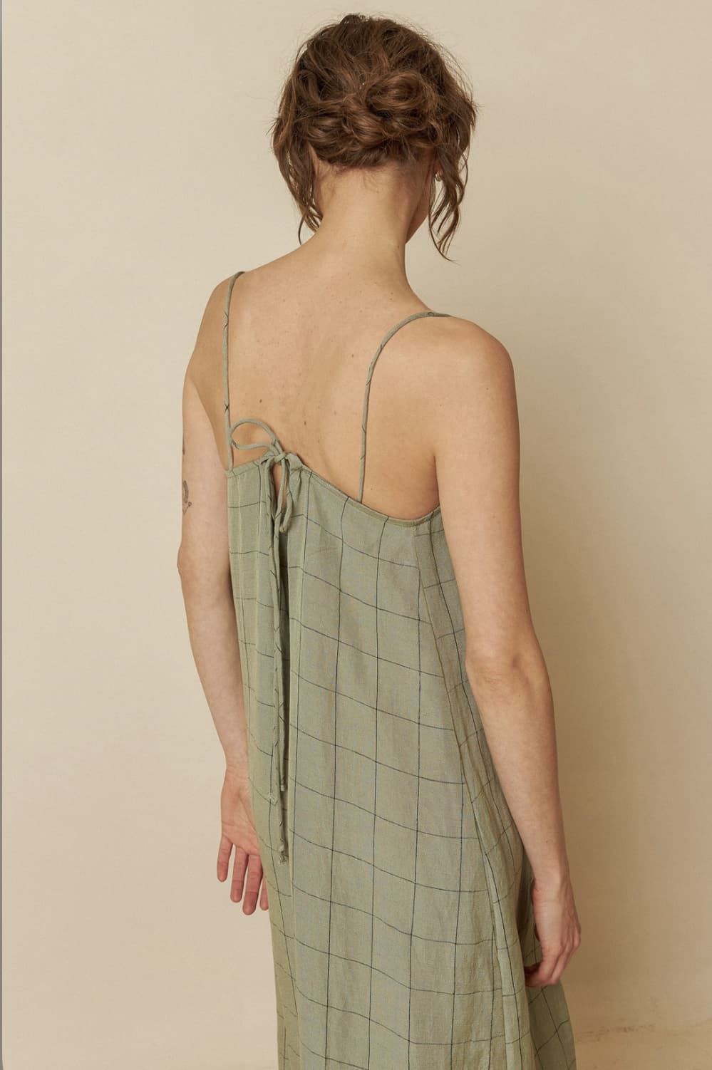 Vestido Indi & Cold 220 Midi tirante liquen verde - Imagen 5