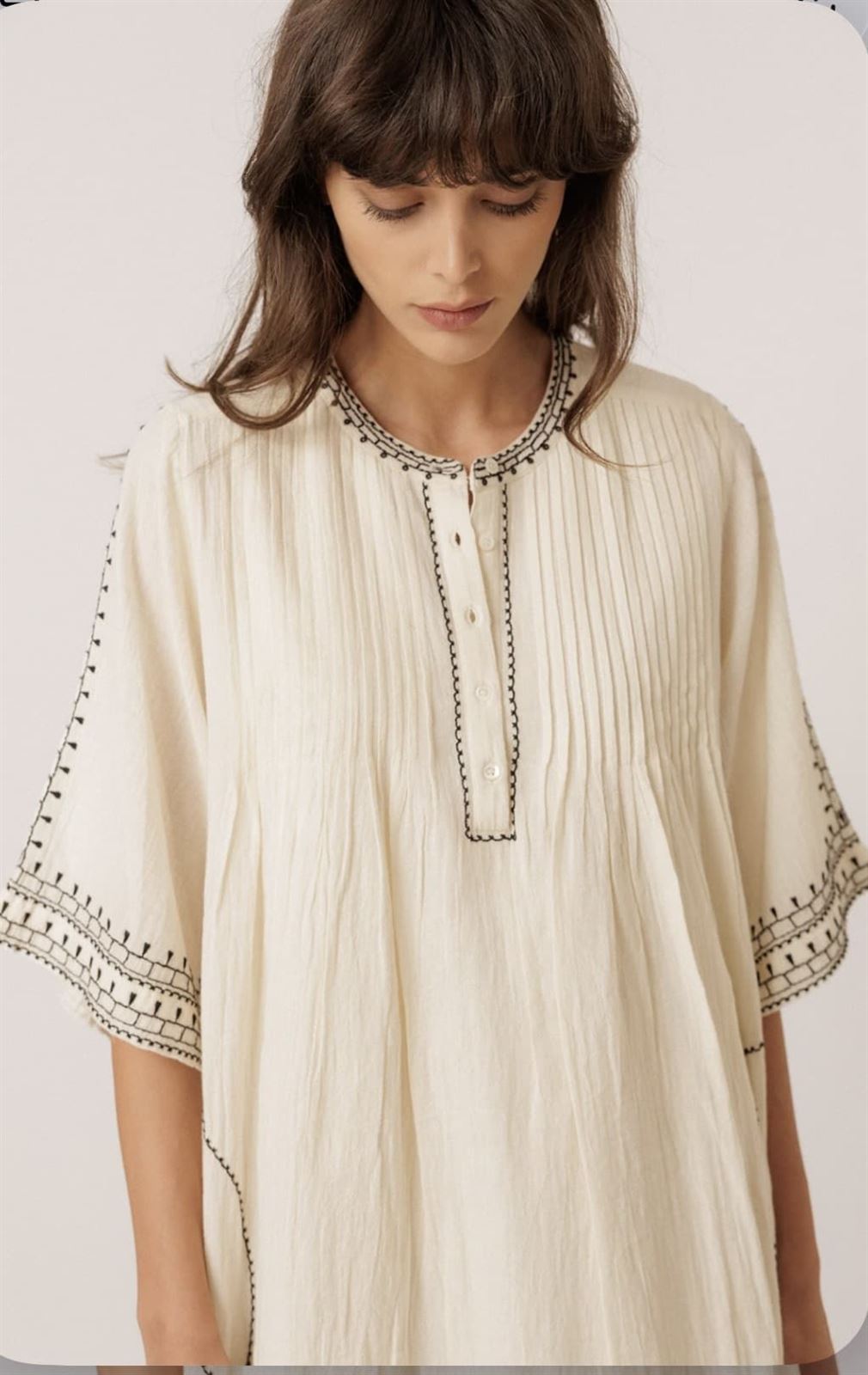 Vestido Indi & Cold  AD188 BORDADO A CONTRASTE crudo - Imagen 3