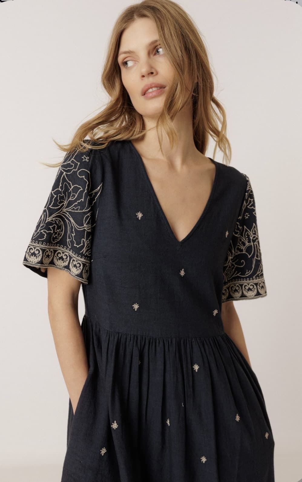 Vestido Indi & Cold BK170V ESTIDO BORDADO Navy azul - Imagen 1