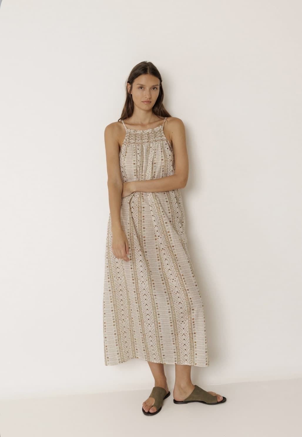 Vestido Indi & Cold KI130 HALTER ESTAMPADO crudo - Imagen 3