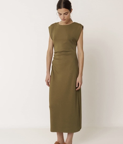Vestido Indi & Cold NM440 AJUSTADO PLIEGUES  verde khaki - Imagen 2