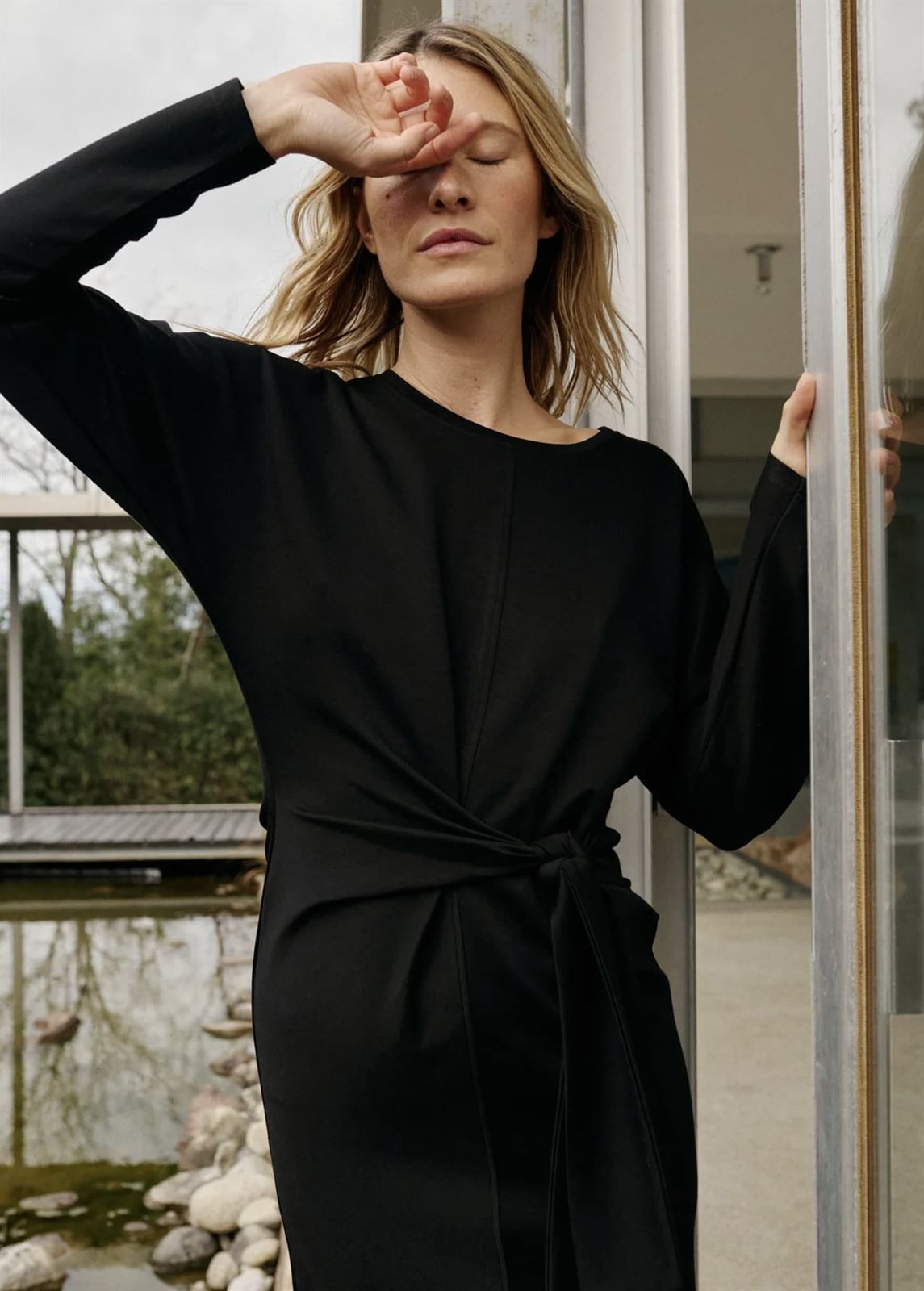 Vestido Indi & Cold punto anudado NM362 negro - Imagen 5