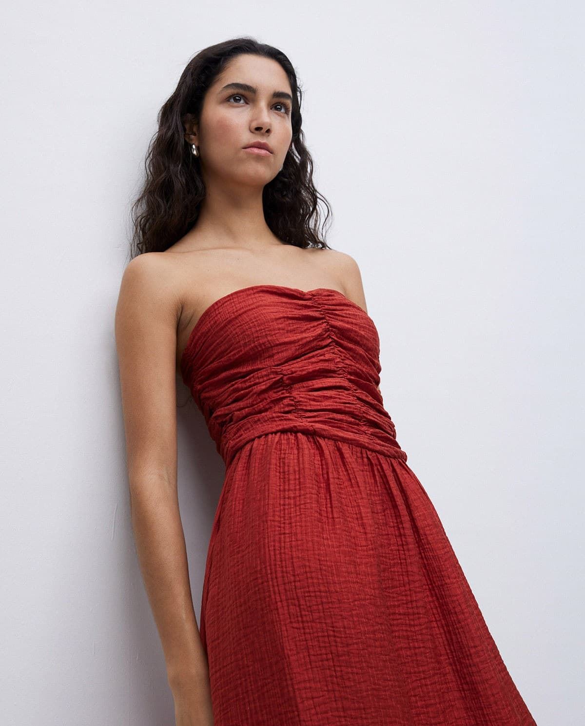 VESTIDO Yerse 42888 LARGO DRAPEADO TERRACOTA - Imagen 1