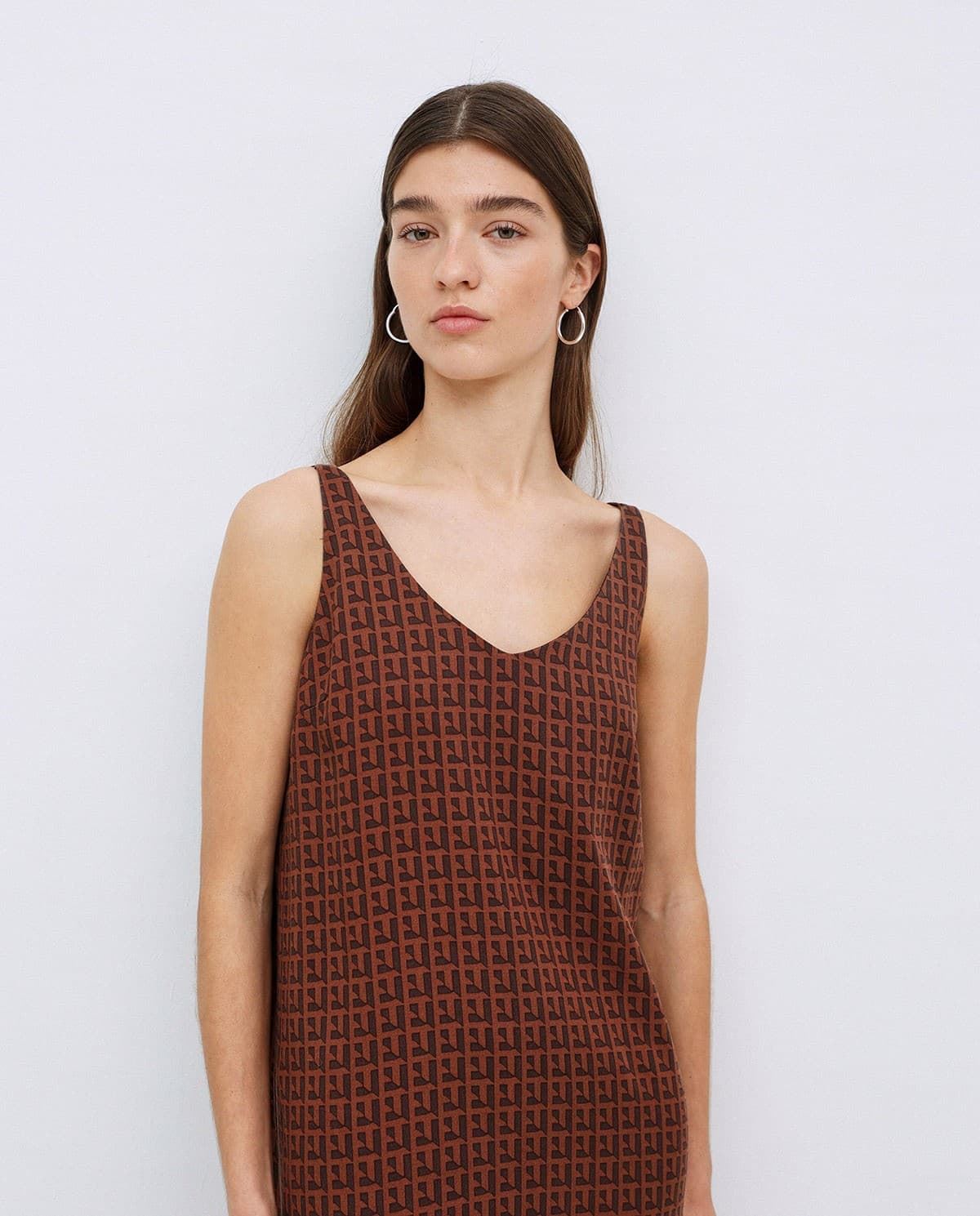 VESTIDO Yerse Ref. 42809TENCEL PICO CHOCOLATE - Imagen 3