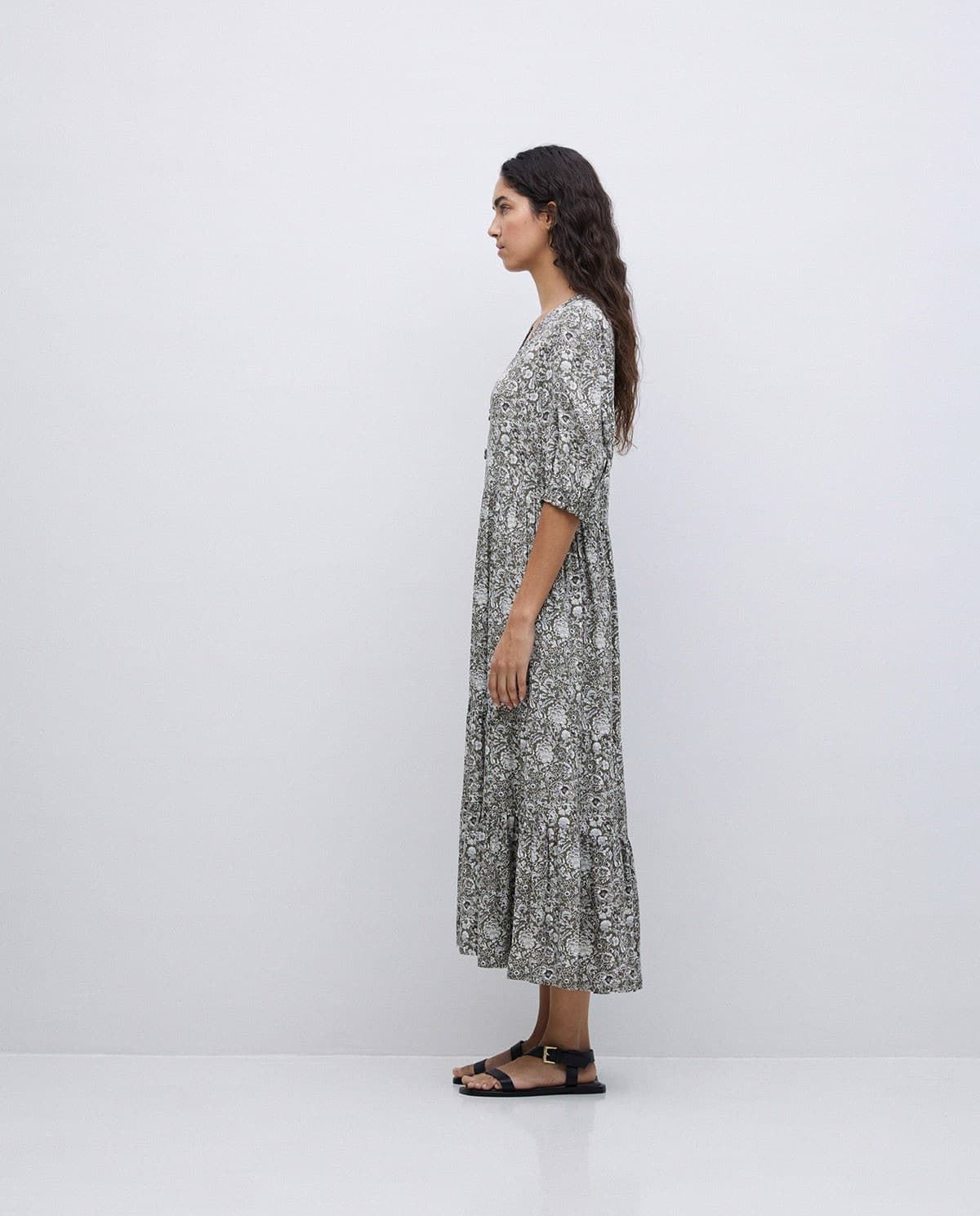 VESTIDO Yerse  Ref. 42872 MIDI ESTAMPADO FLORAL CAQUI  Ref. 42872 - Imagen 5