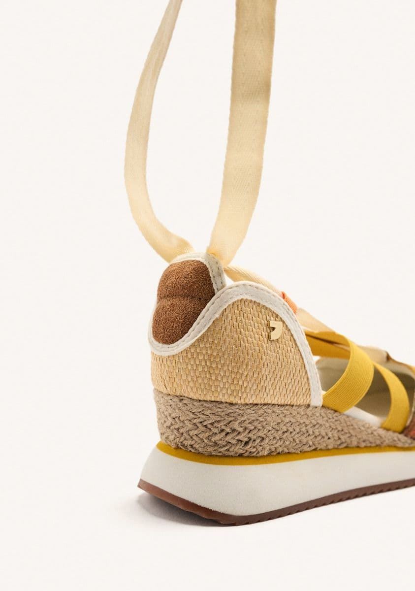 Zapatillas Gioseppo LITTLETON cintas rafia amarillas - Imagen 4