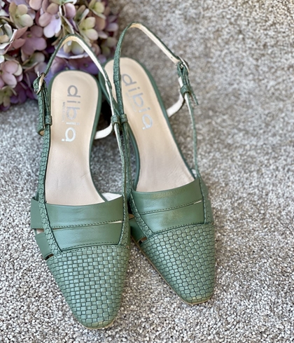 Zapato 14234 Dibia by Ezzio destalonado piel flexible verde - Imagen 1