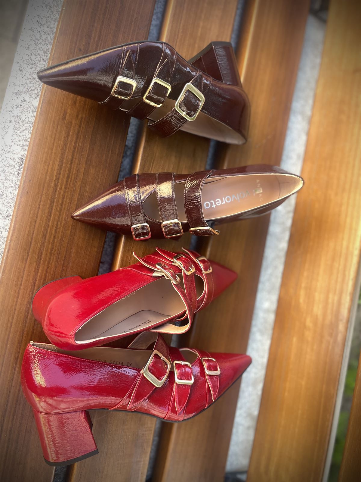 Zapato Angari 51114-59 TAIPEI Berry -59 charol rojo - Imagen 6