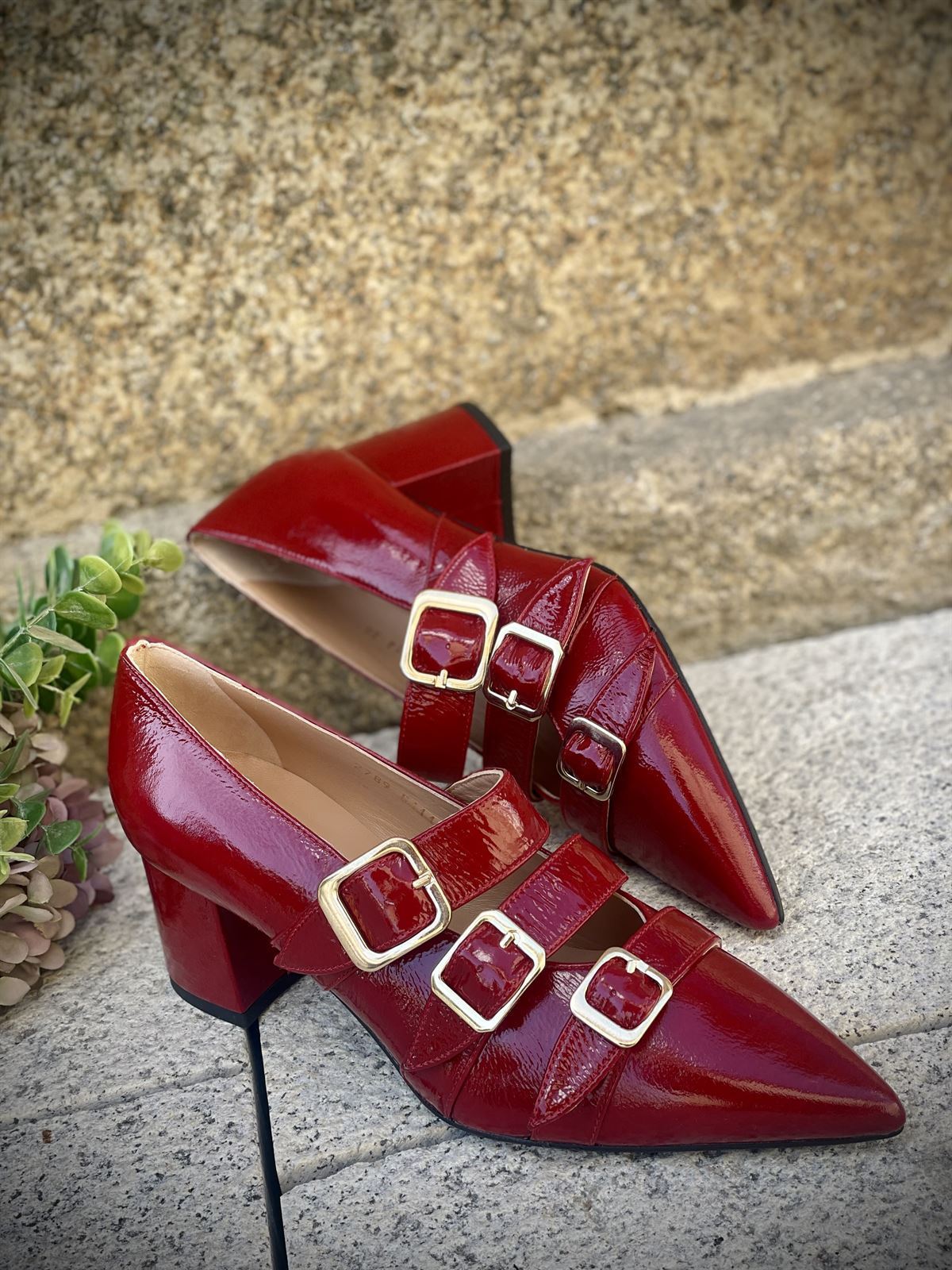Zapato Angari  Juliet Berry -59 charol rojo - Imagen 1