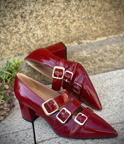 Zapato Angari  Juliet Berry -59 charol rojo - Imagen 1