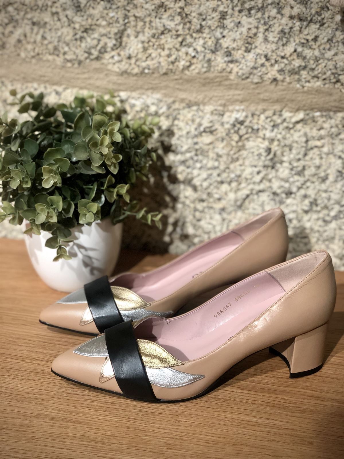 Zapato Angari nude adorno Zapatos