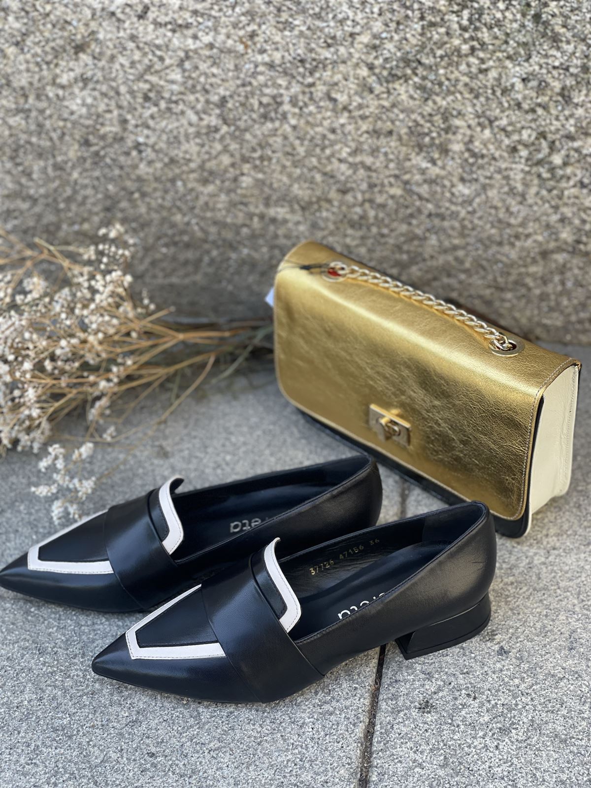 Zapato Angari vivo crudo piel negro - Imagen 2