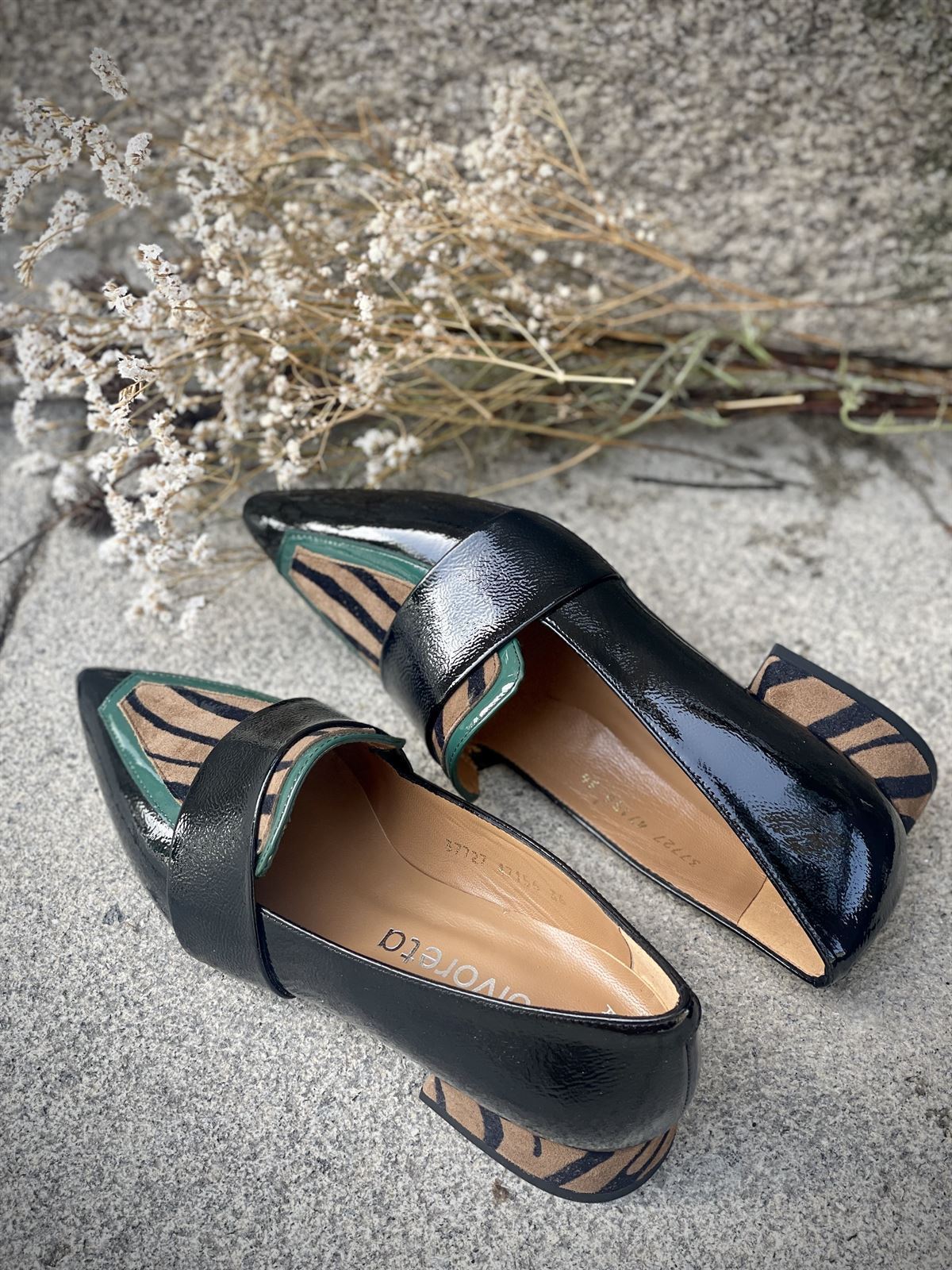 Zapato Angari vivo verde charol negro - Imagen 3