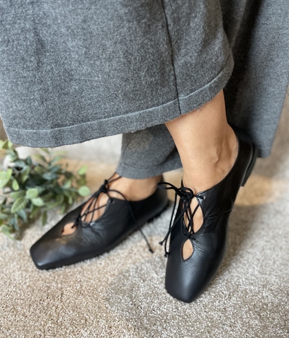 Zapato Candelitas cordón negro - Imagen 1