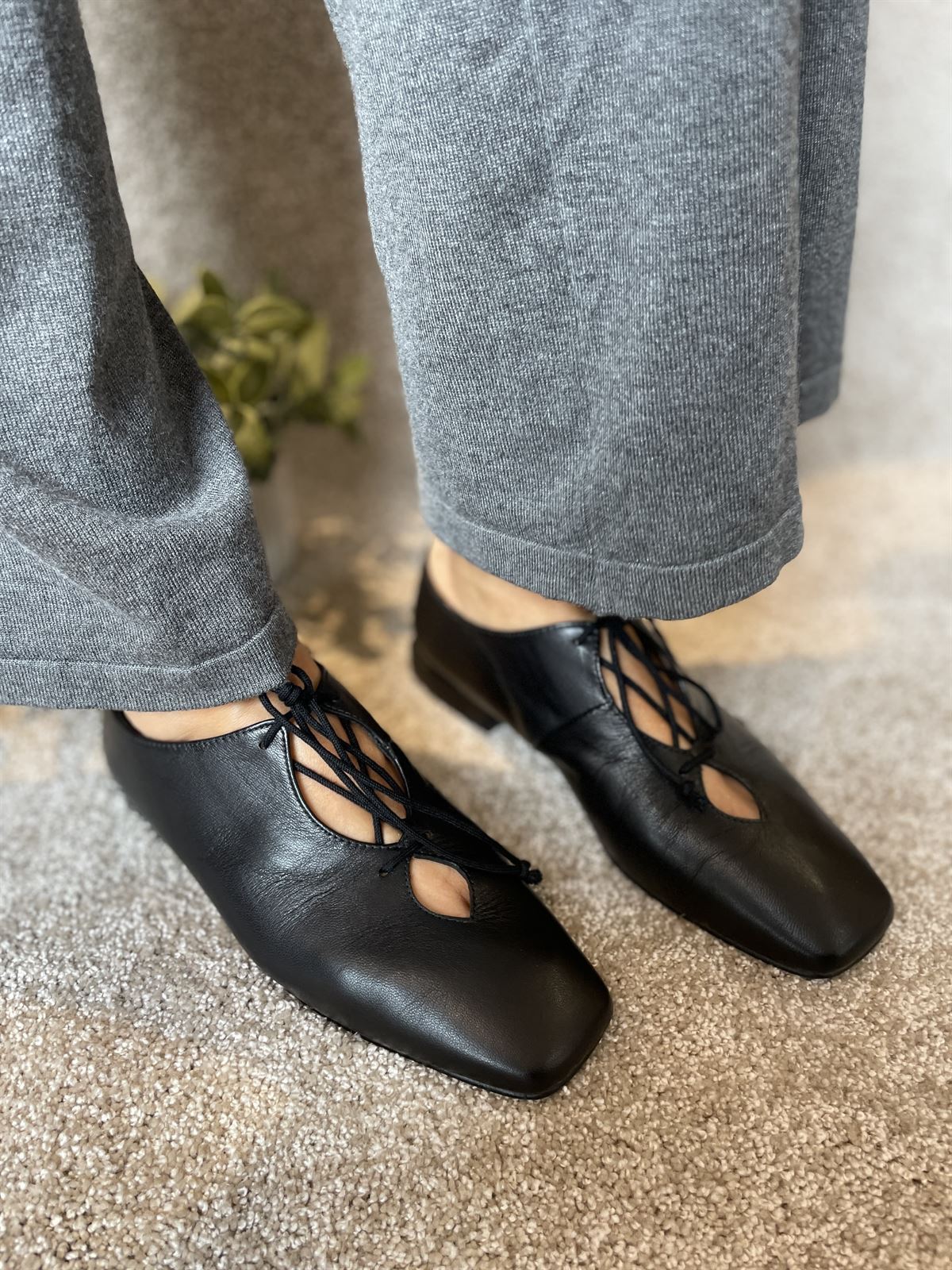 Zapato Candelitas cordón negro - Imagen 2