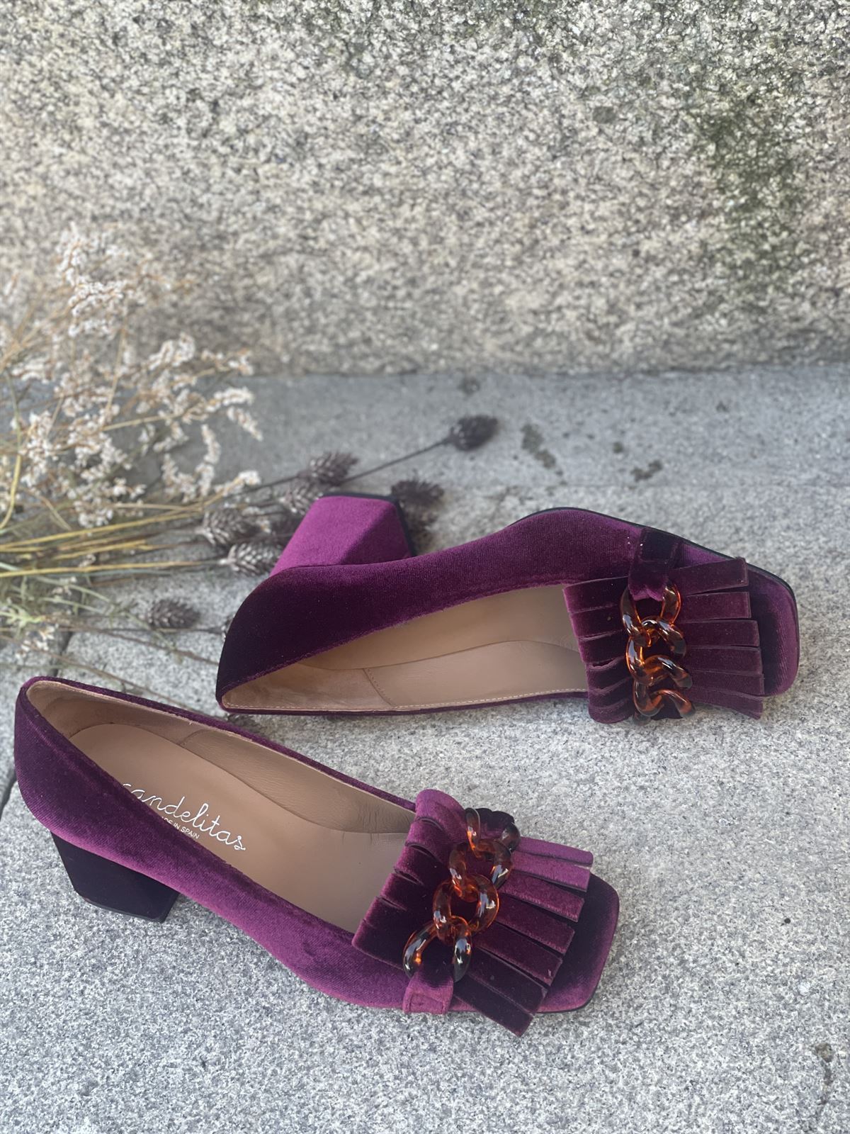 Zapato Candelitas terciopelo morado - Imagen 3