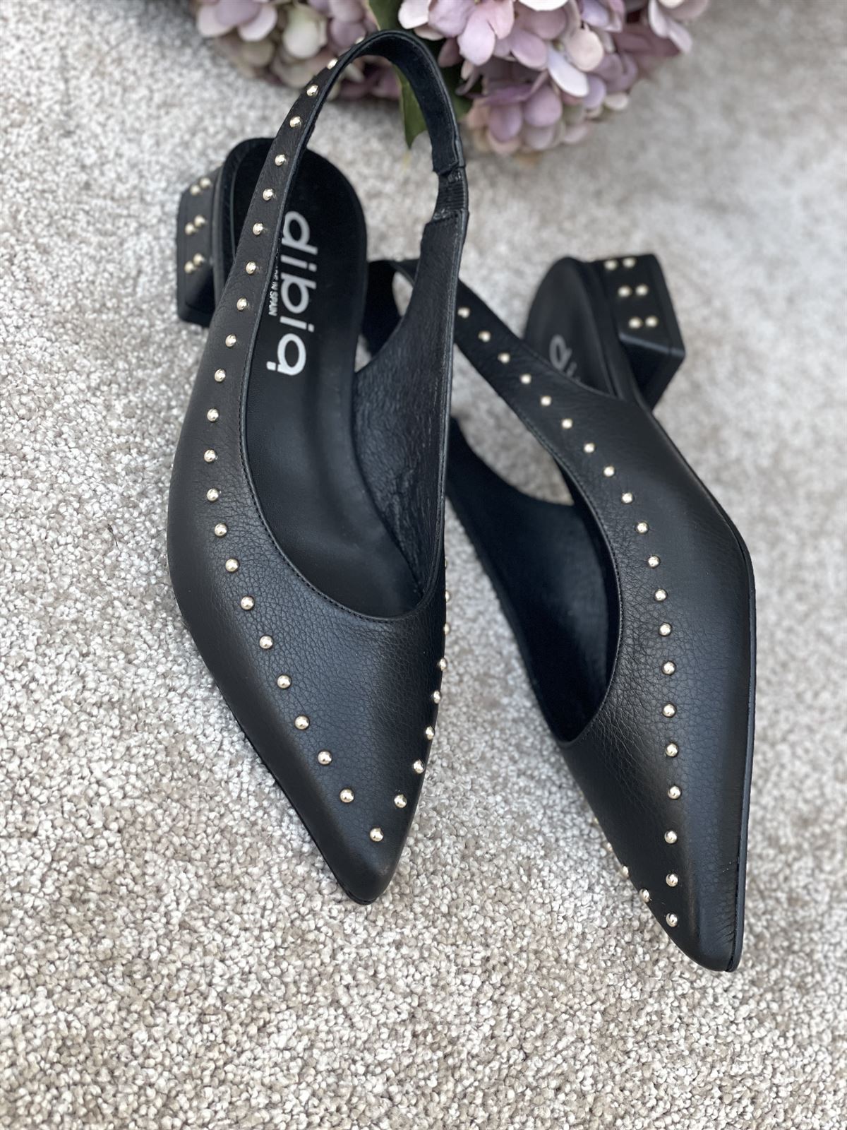 Zapato Dibia by Ezzio 56147 tachas piel napa negra - Imagen 3