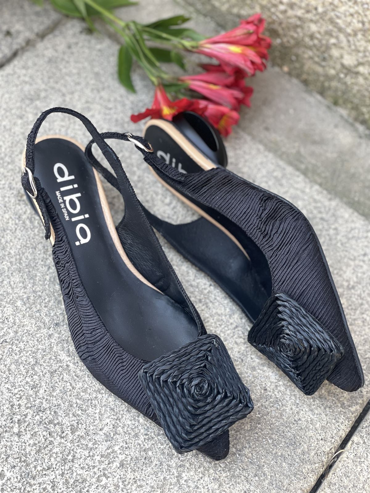 Zapato Dibia by Ezzio pieza tejido y piel negro - Imagen 3
