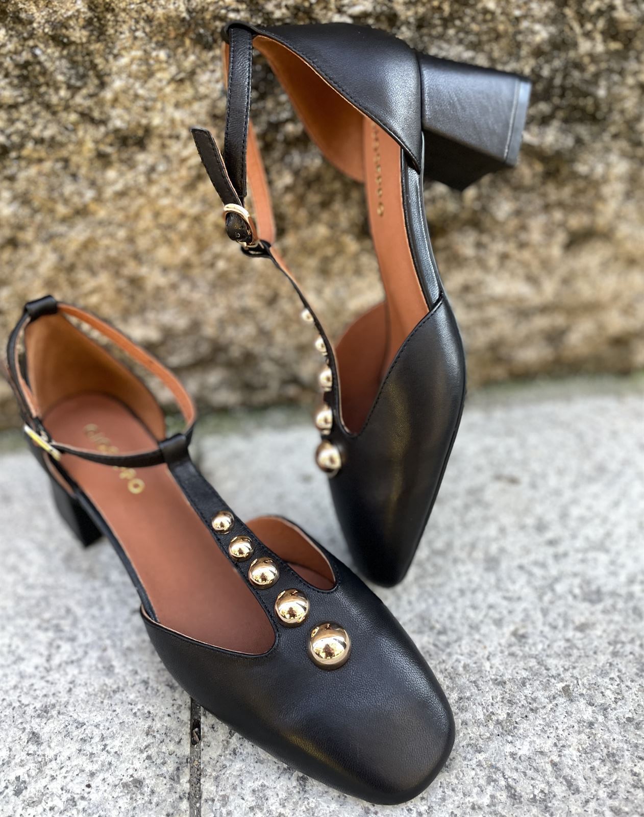 Zapato Gioseppo 80171 tacón cuadrado tachas negro - Imagen 5