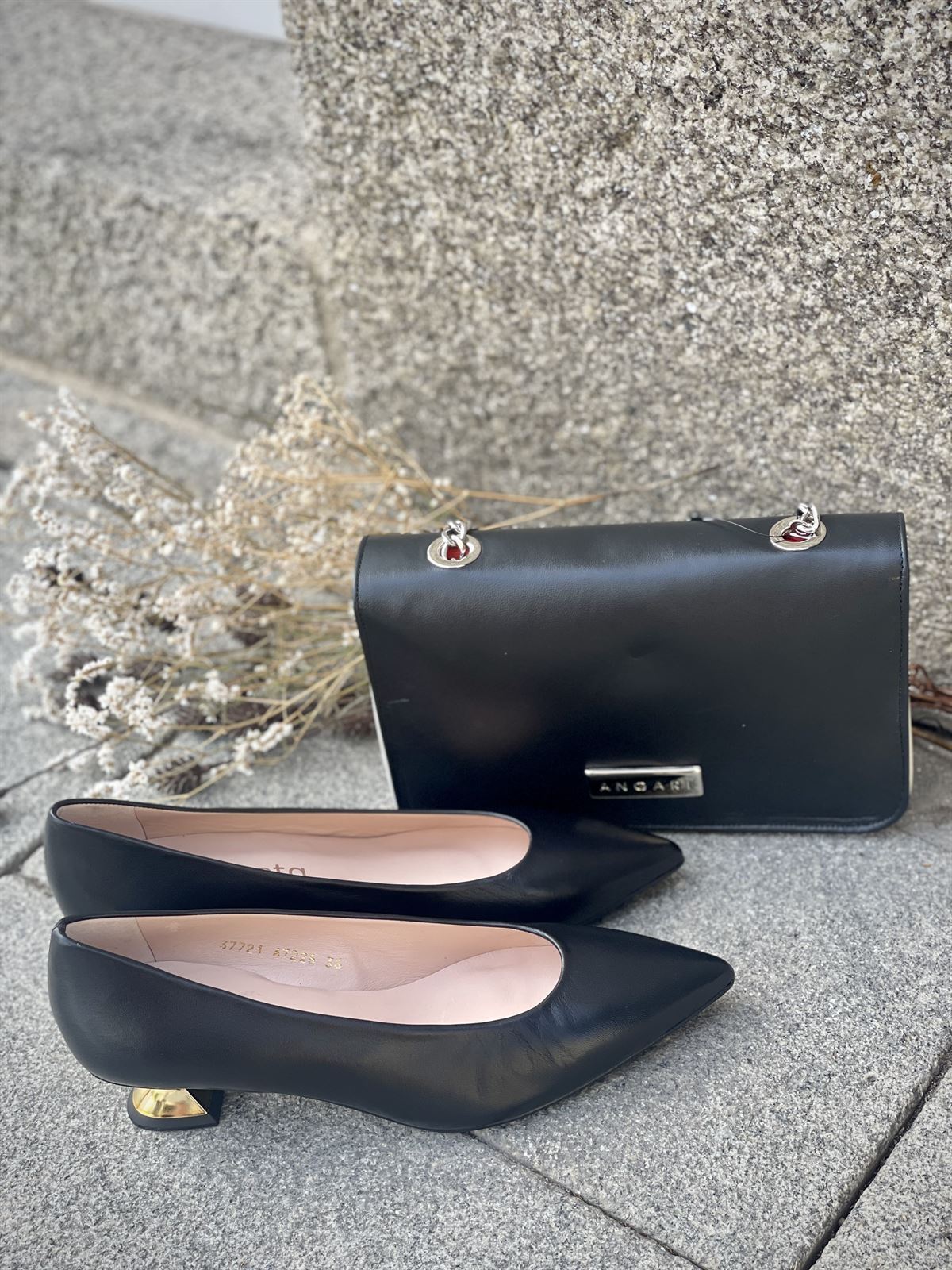 Zapato KITTEN Angari MAGA 47226-57 NEGRO - Imagen 3