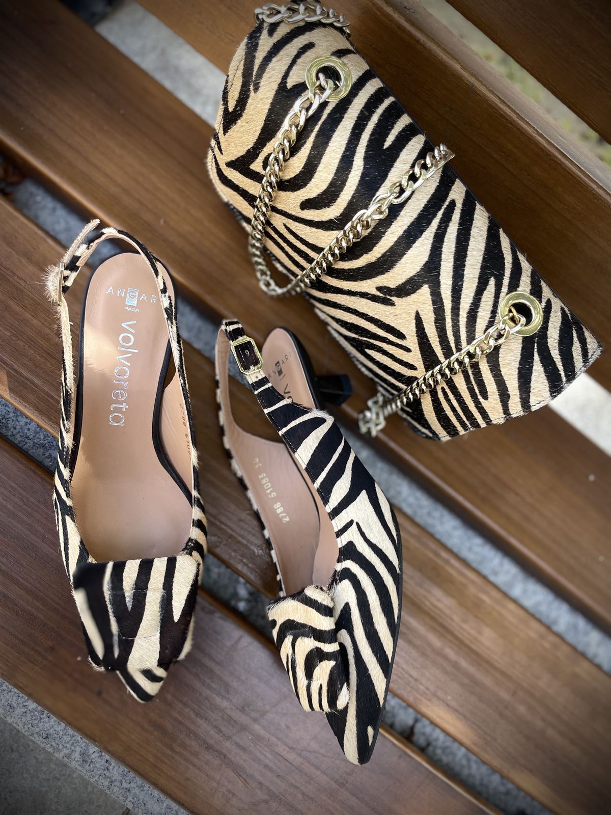 Zapato KITTEN destalonado Angari MAGA 51083-63 Cebra - Imagen 4