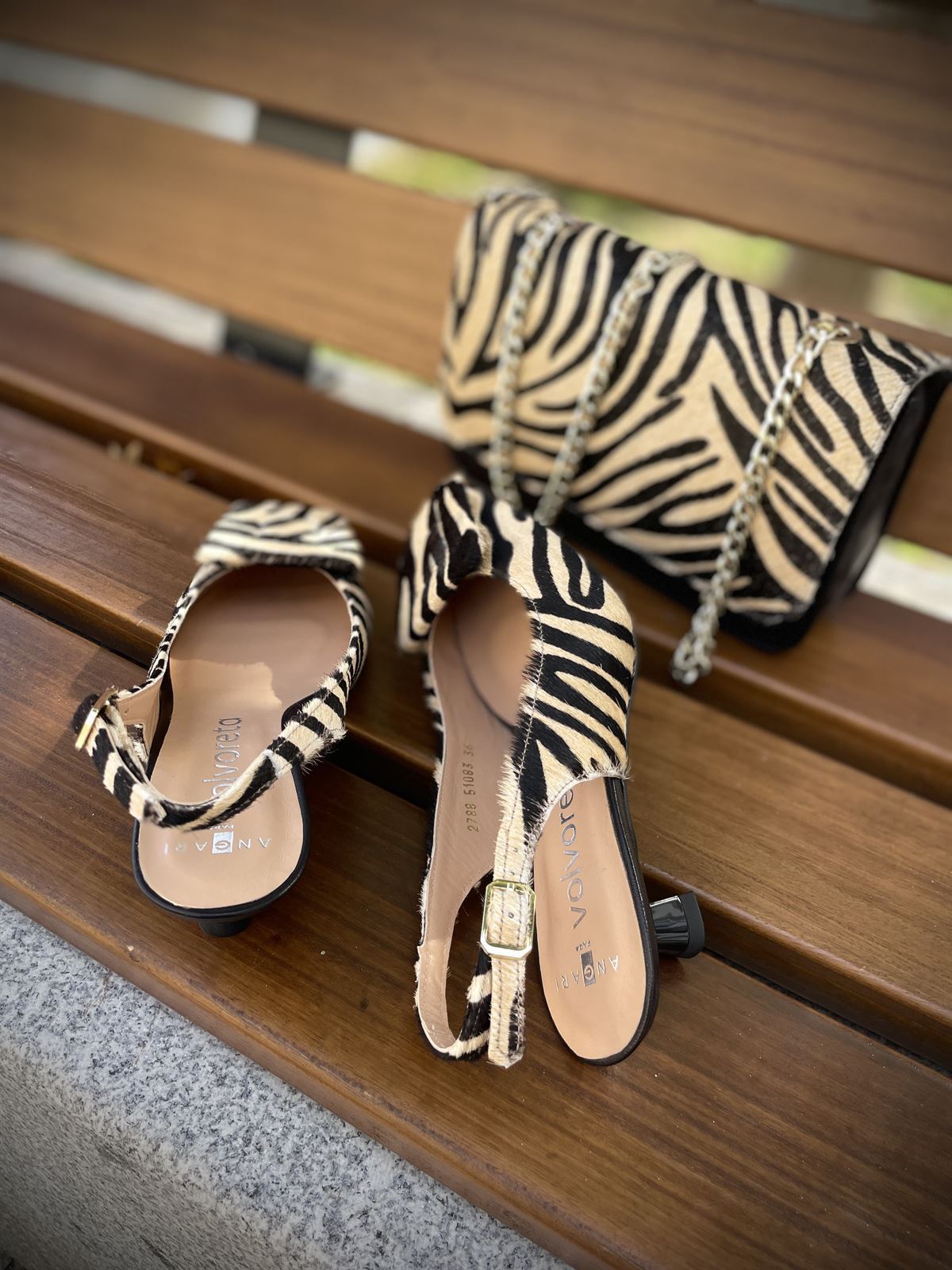 Zapato KITTEN destalonado Angari MAGA 51083-63 Cebra - Imagen 7