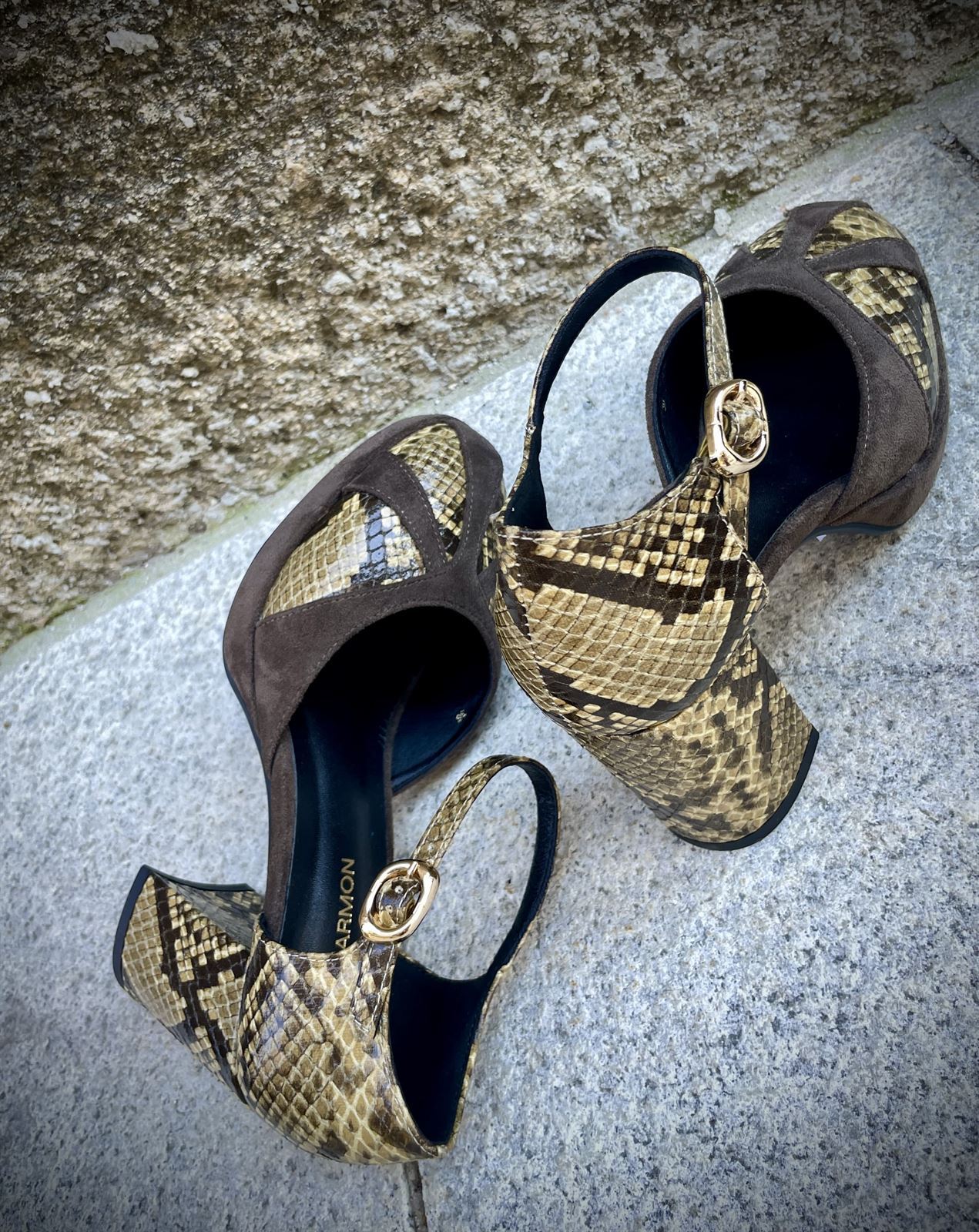 Zapato Noa Harmon TANGO Mary Jane gris verdoso y print - Imagen 2