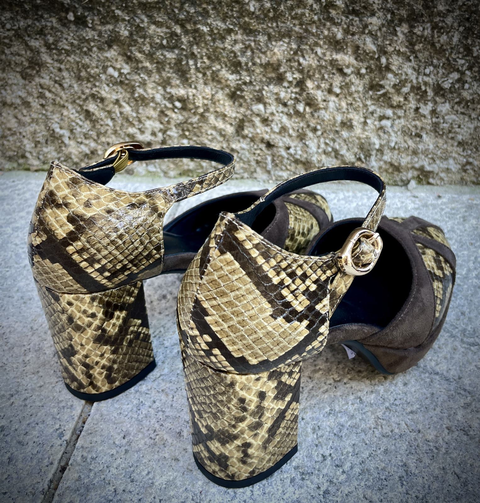 Zapato Noa Harmon TANGO Mary Jane gris verdoso y print - Imagen 4