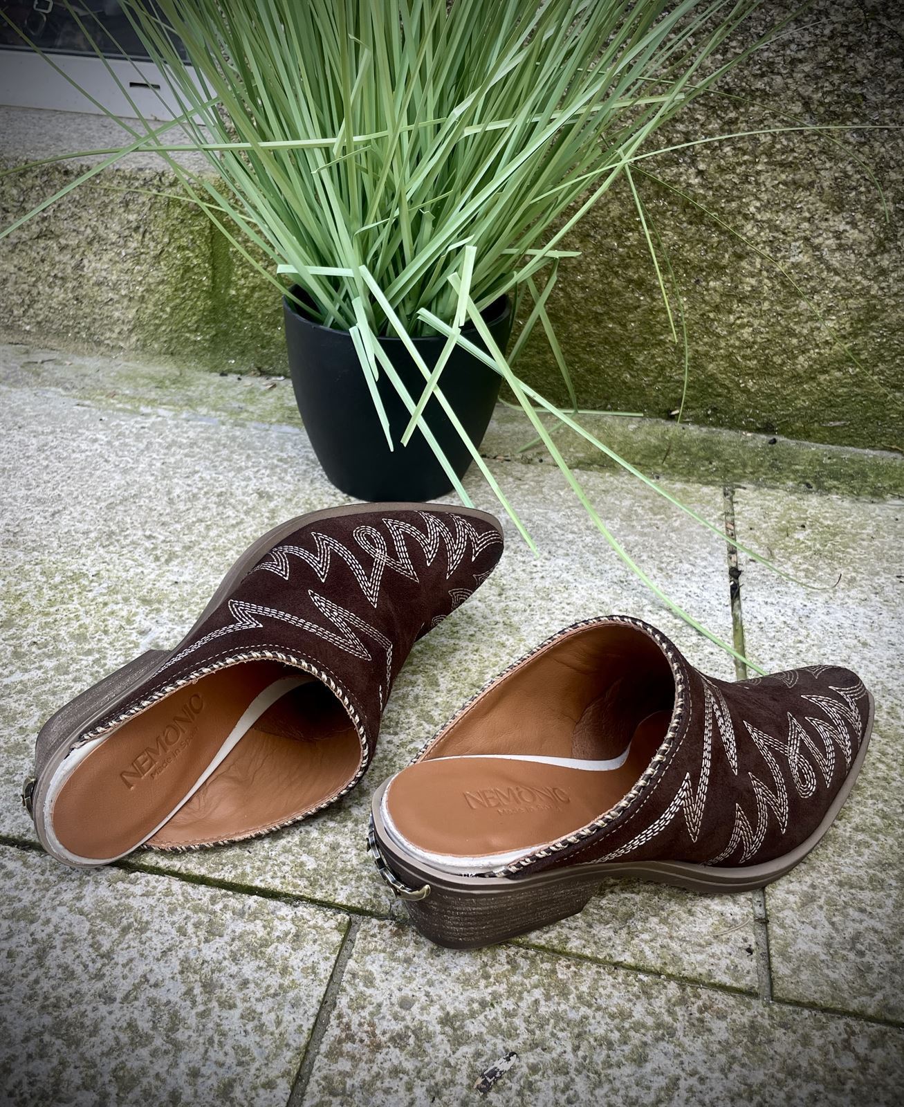 Zueco Nemonic  2412 Western piso tejano chocolate - Imagen 2